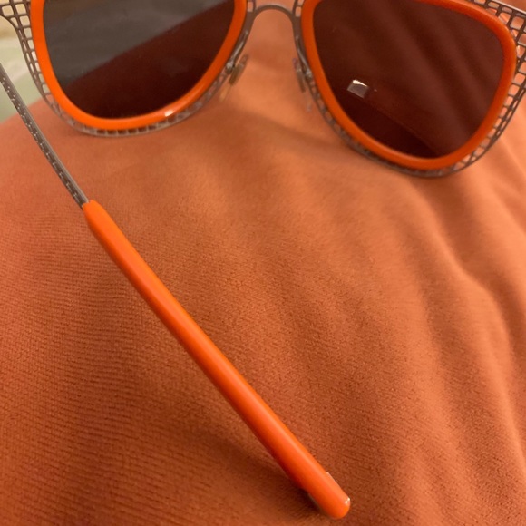 Sunglasses - Picture 8 of 8